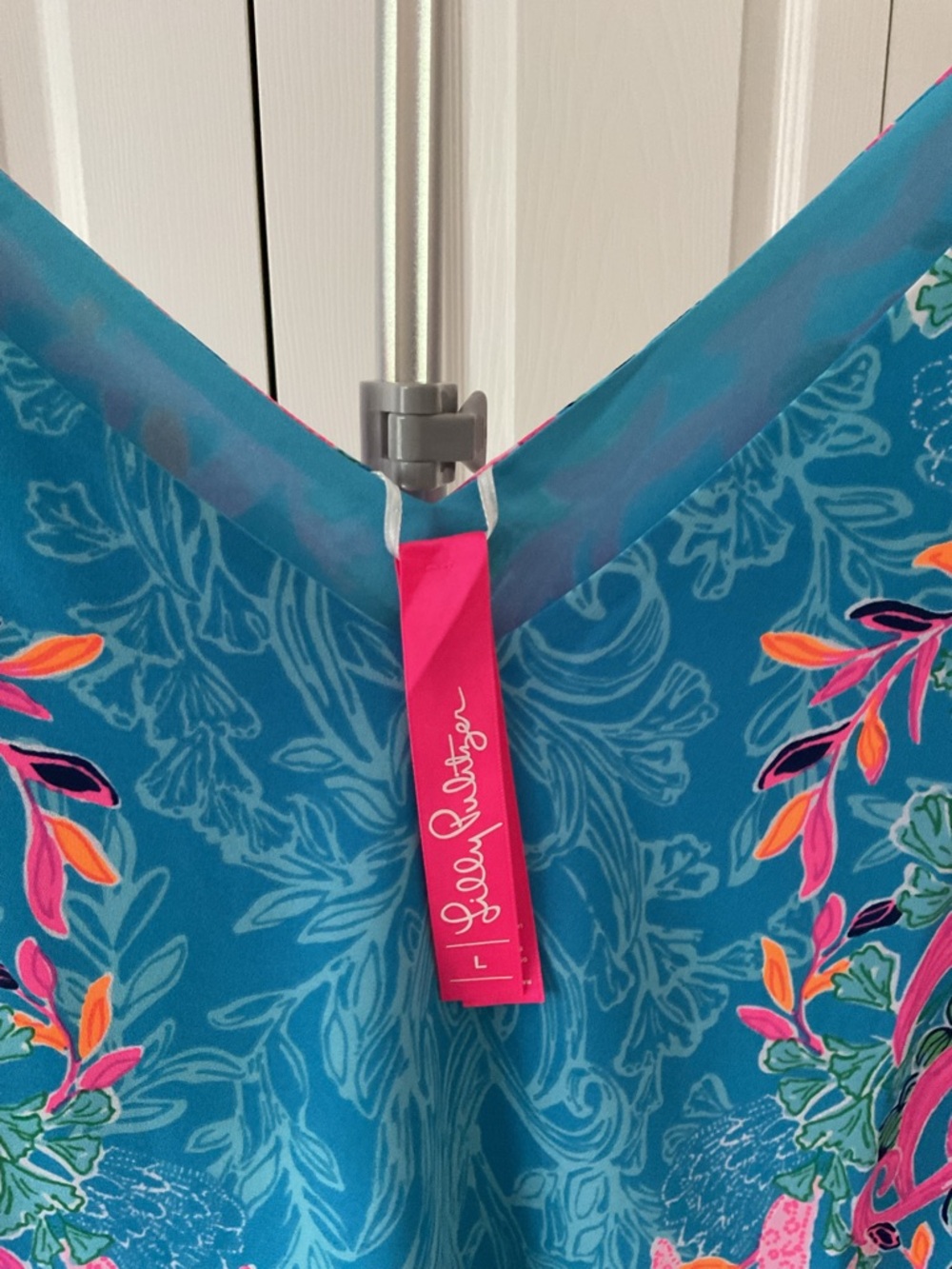Lilly Pulitzer Turquoise & Hot Pink Floral V-Neck Tank - Picture 3 of 8
